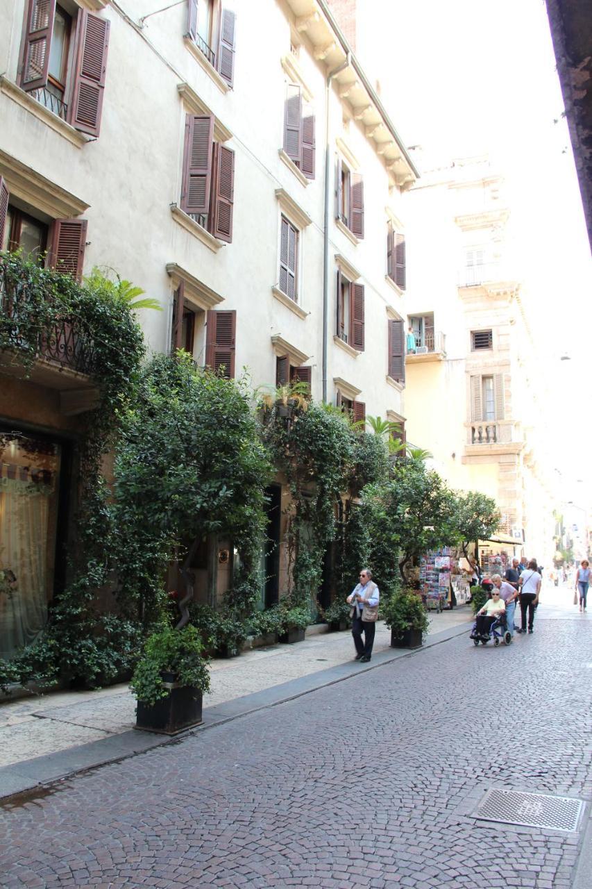 Appartamento Residenza Buglioni Piazza Erbe Verona Esterno foto
